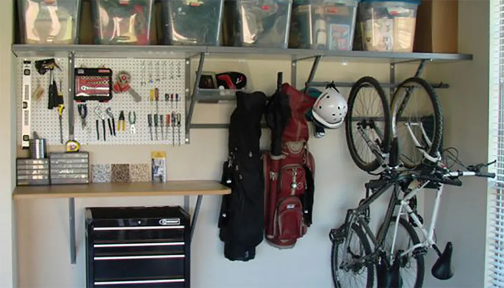 3. ⁢Create‍ a Functional Workstation: ‌Efficiently Organize ⁣Your Florida​ Garage