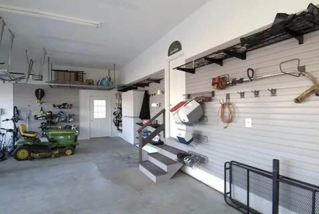 Create Your Dream Garage Design to Maximize Space Efficiency