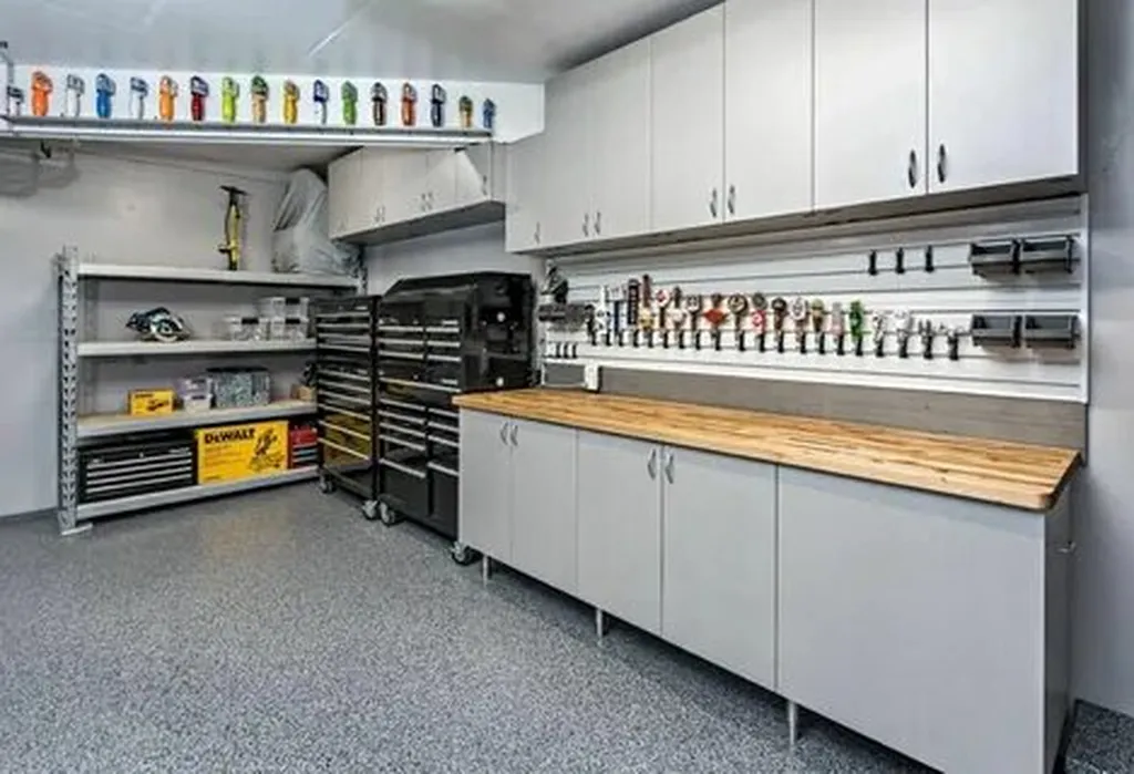 Maximize Your ⁤Storage Space and Increase Your Home Value With Sun‍ City FL Garage⁣ Cabinets