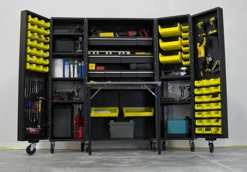 Maximize Space and Efficiency in Your Thonotosassa Garage