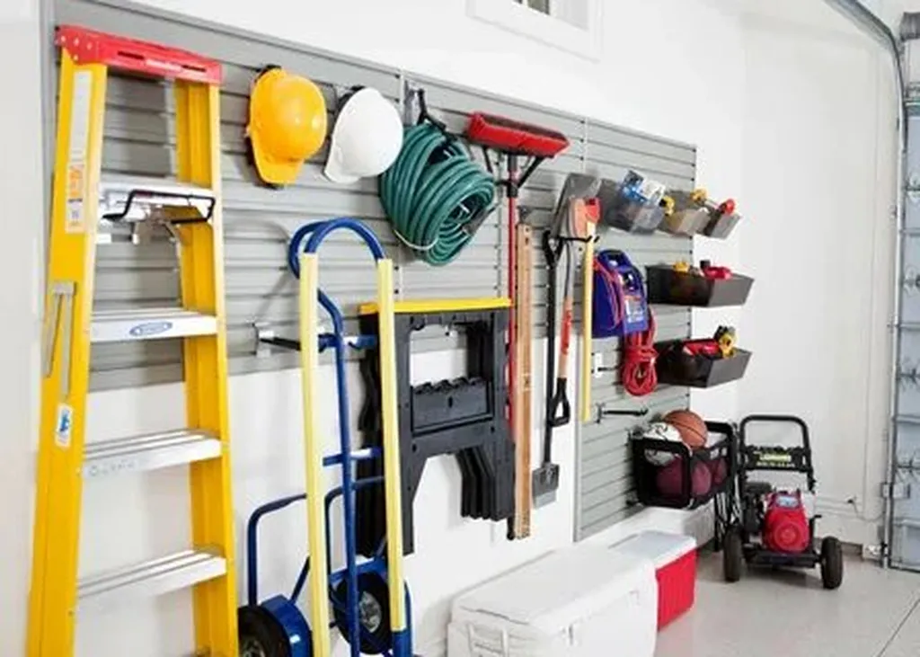 Create a versatile workspace ⁣with durable flooring options