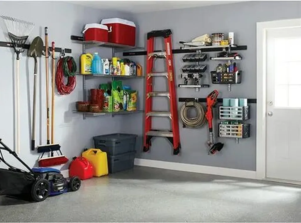 Transform Your⁤ Home's Exterior with These 14 Inspiring Garage⁤ Door Makeovers