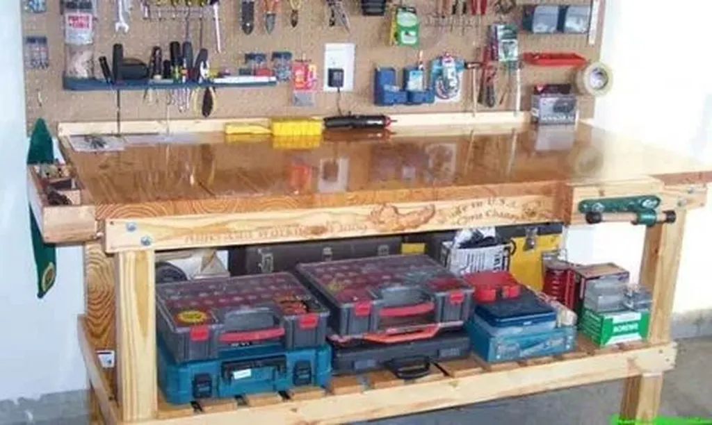 Create ‍More Storage Options‍ with Slatwall in Your Garage