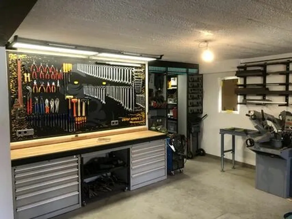 Experience the Ultimate Organization in Your Garage