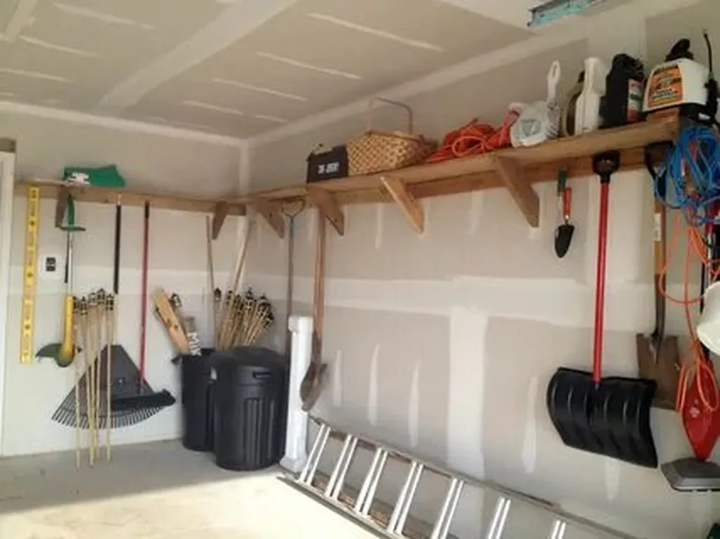 Transform Your Garage into a Beach Paradise in Treasure Island, FL