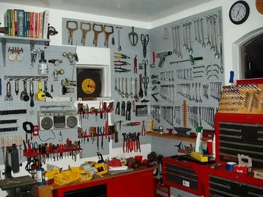 Give Your Garage a Makeover in Tampa