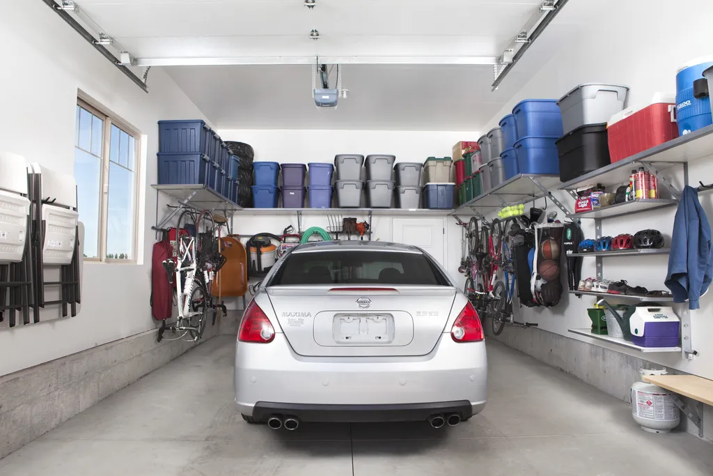 Create a Stylish and Functional Workspace in ‌Your Dunedin Garage