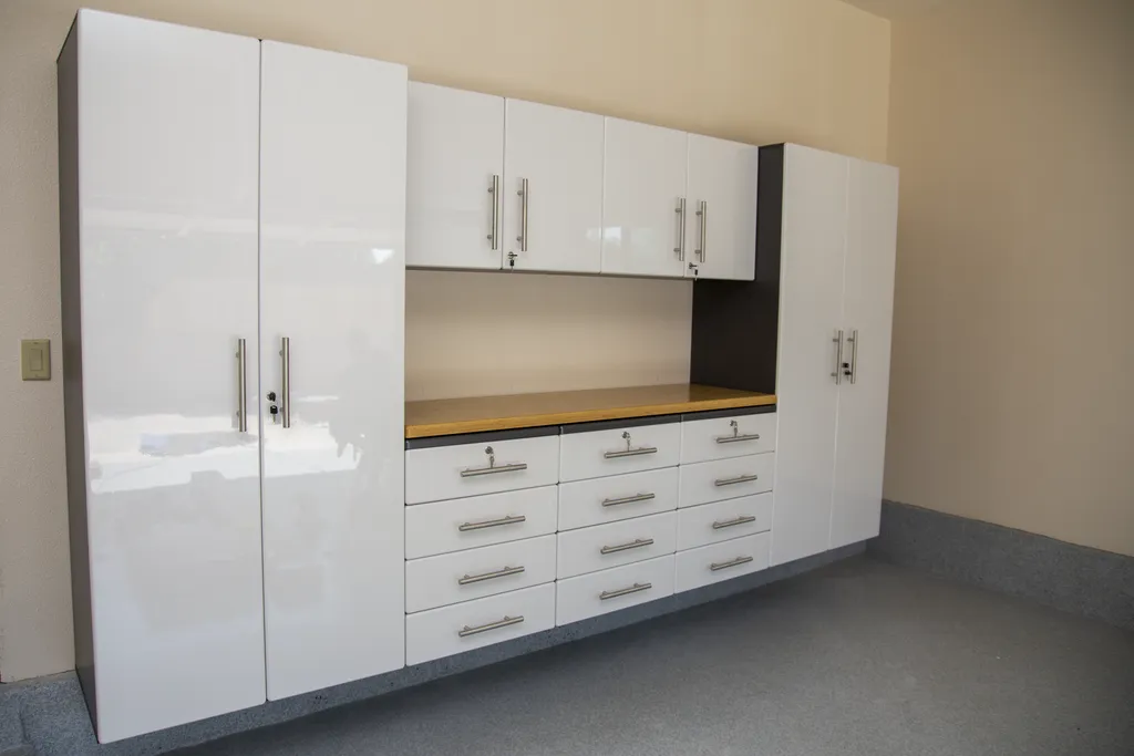 Maximize Your Garage Space with Versatile Slatwall Systems
