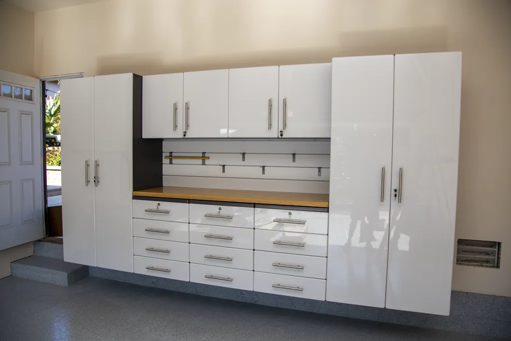 Maximize Storage and Efficiency with Sun City Center, FL Garage Makeovers