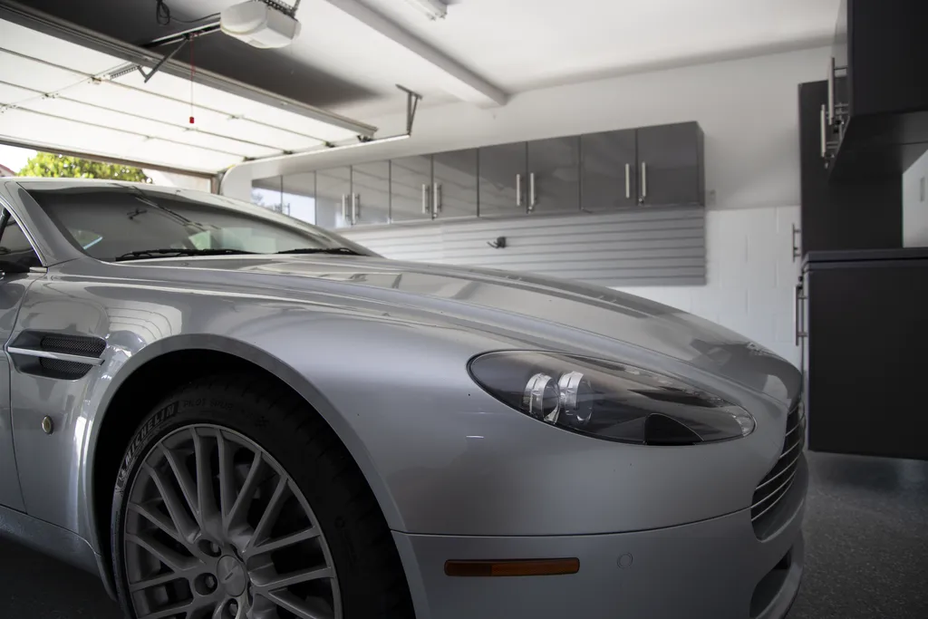 Create More Storage Space in Your Garage with Englewood FL Garage Cabinets