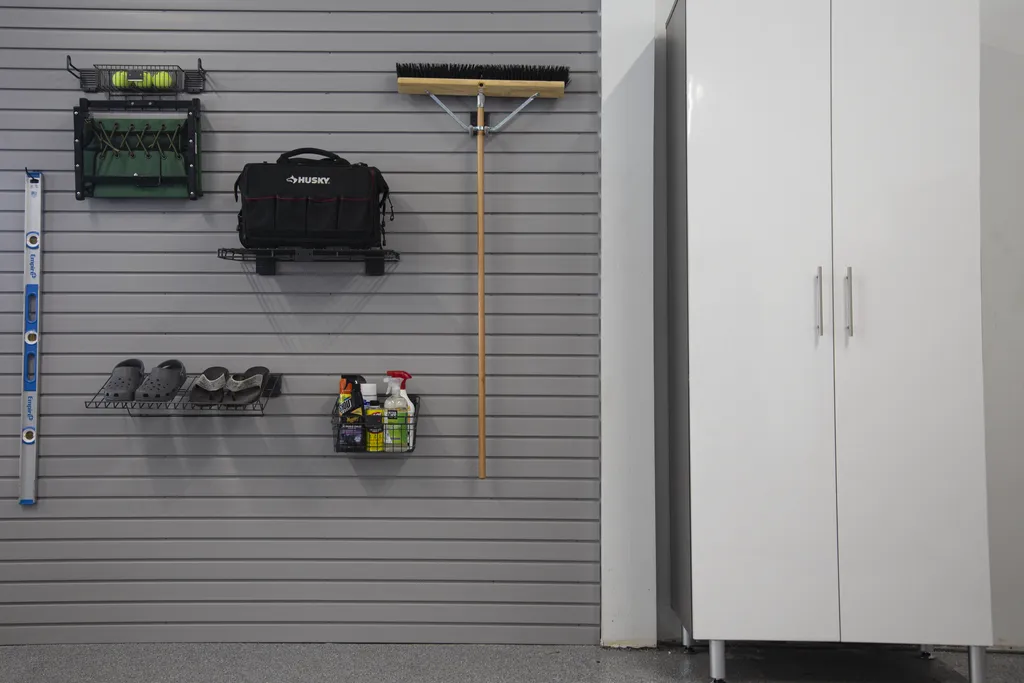 - Expert Tips and Tricks to Speed up the Garage Remodel Process