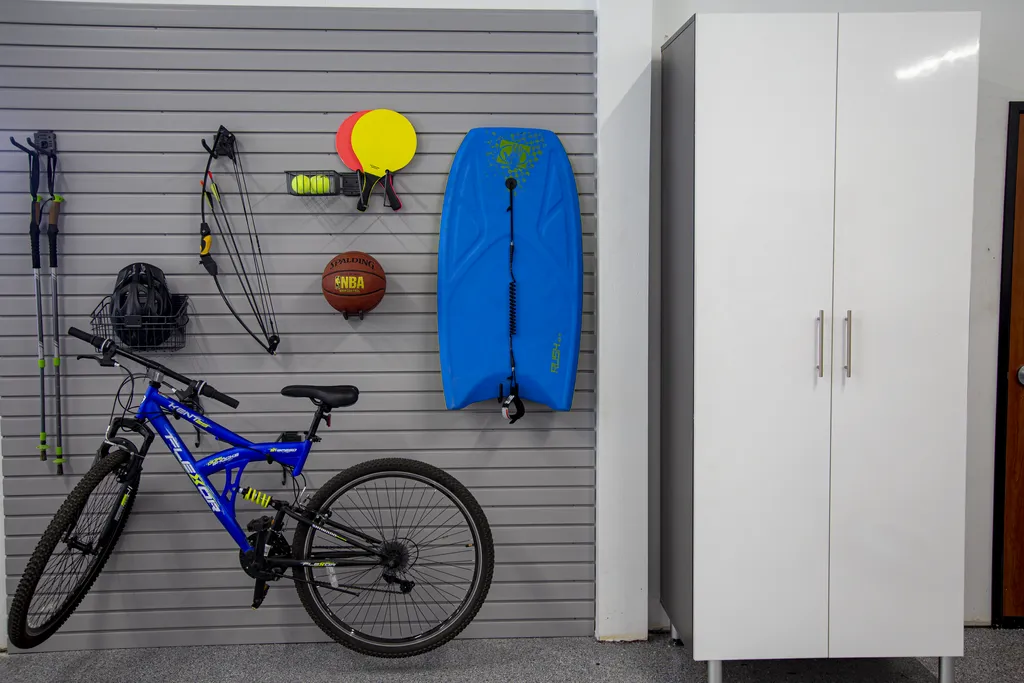 Maximize Space and Efficiency in Your Garage