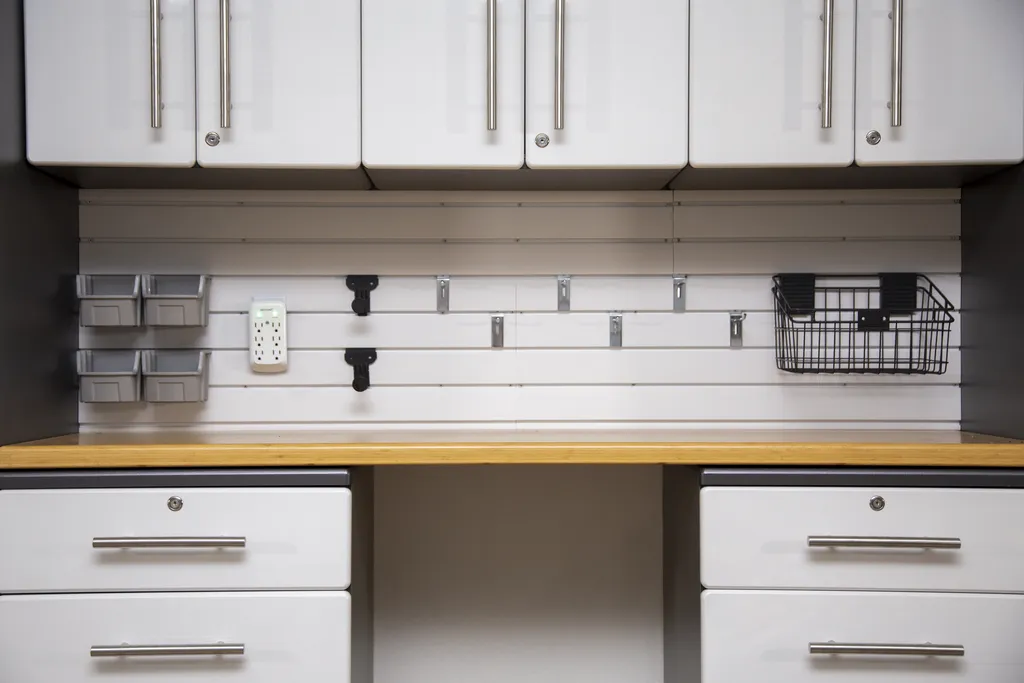 Adding Value to Your Home: Transforming Your ​Garage into a Functional Living⁢ Space