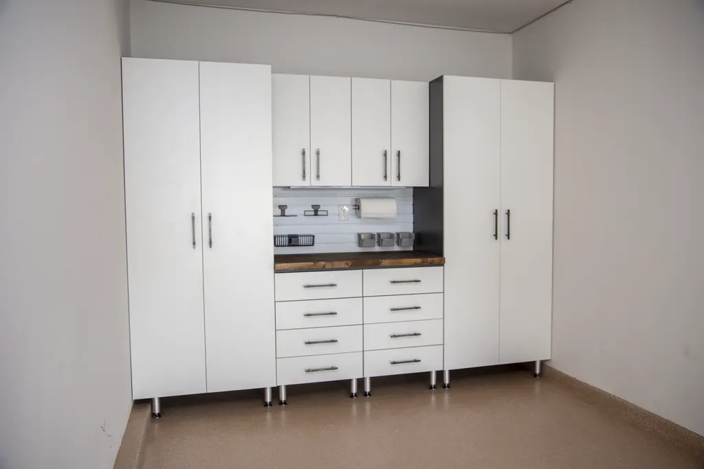 Create a Customized Storage System: Maximize Space and Efficiency in Your Garage