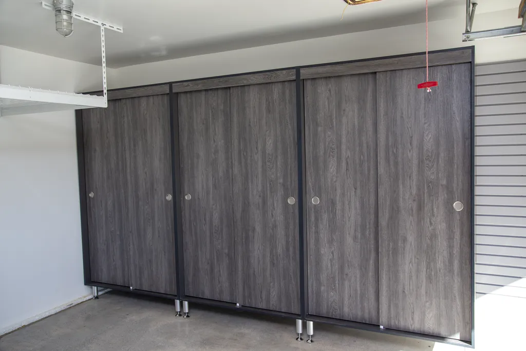 Maximize Storage ​Space with Custom Cabinets