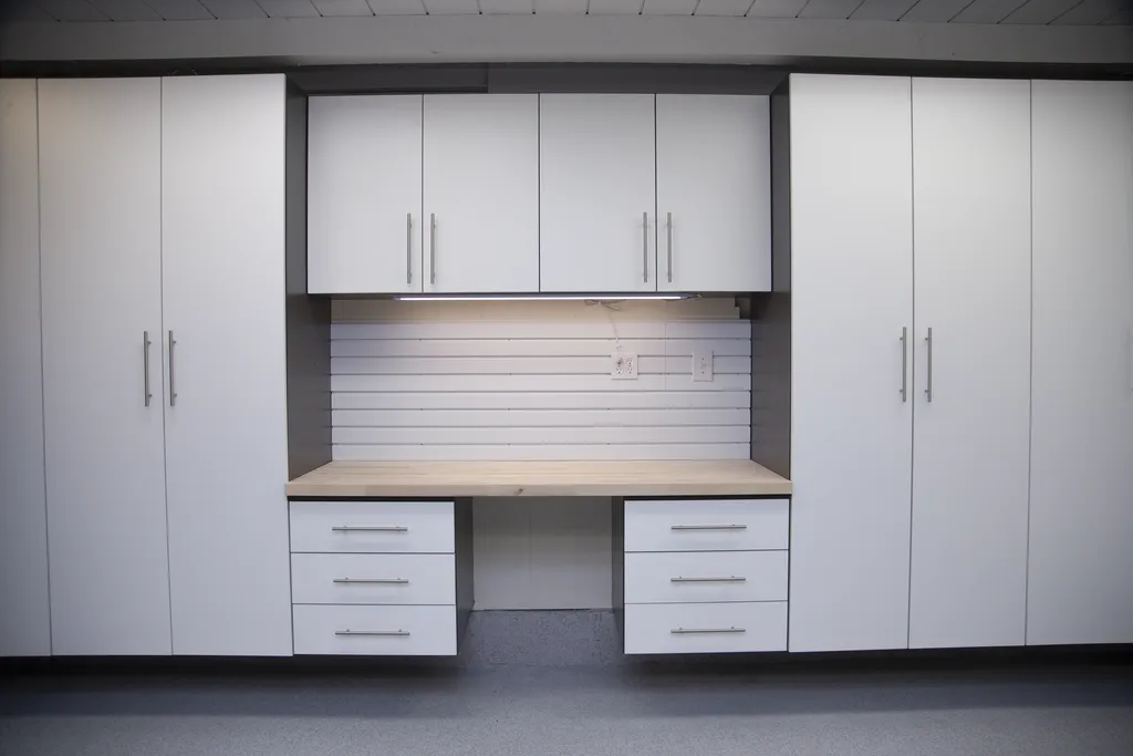 Transform Your Living Space with Stylish and Functional Cape Coral FL Statwall Shelving