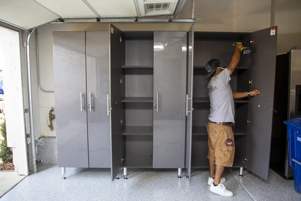 Discover the Benefits⁤ of Hiring Garage Experts⁢ for Custom Design