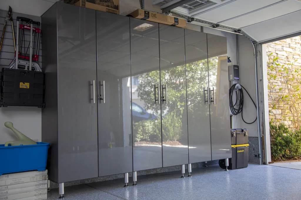 Create a Tropical Paradise: Designing a Garage that Embraces ‌Florida's Sunshine and Lifestyle