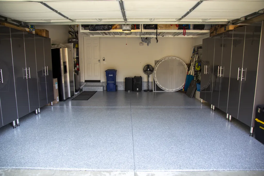 Maximize Storage and Organization with Professional Garage Remodeling