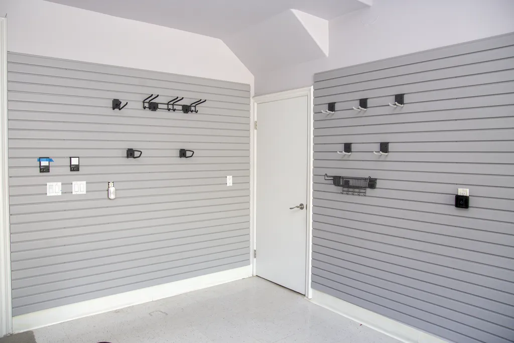 Maximize Space in Your Garage with Creative Storage Solutions