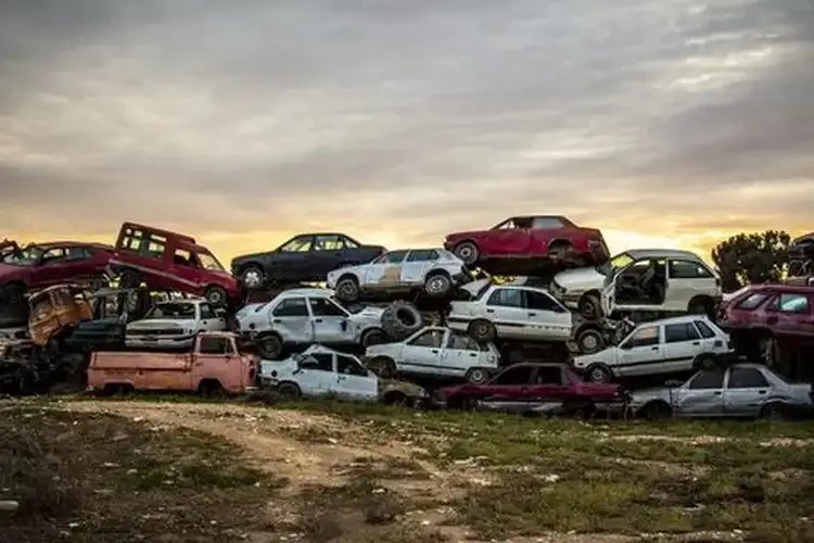 Choosing the Right Buyer for Your Junk Car