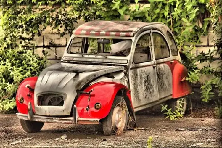 Turn Your Clunker into Cash: Discover the Benefits of Selling Your Junk Car to Buyers in Houston