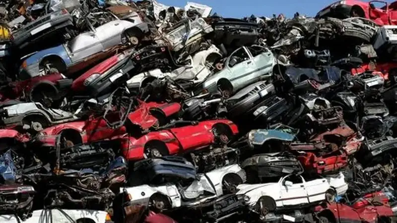Essential ⁤Factors to⁢ Consider Before Selling Your⁤ Junk Car
