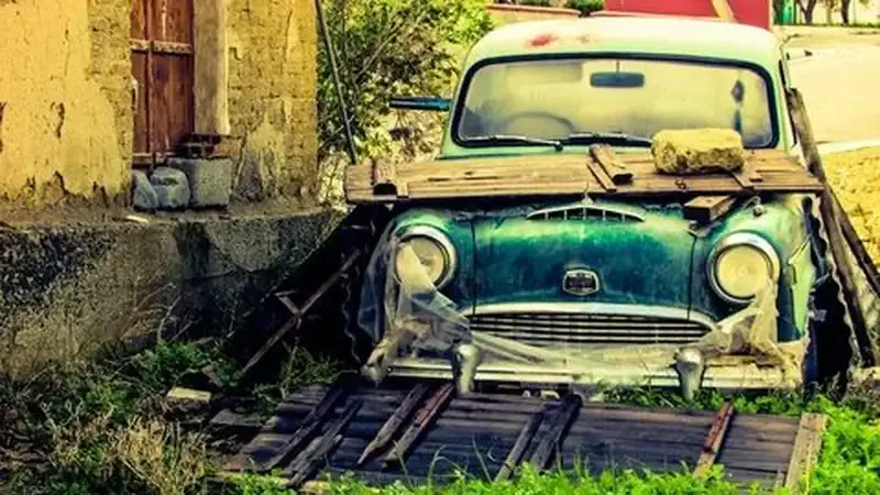 Simplify the Process with Professional Junk Car Buyers