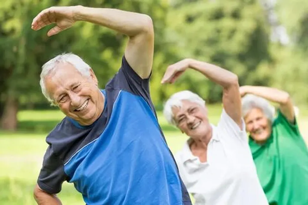 Practical Tips for Caregivers: Assisting Seniors in Navigating Winter Conditions